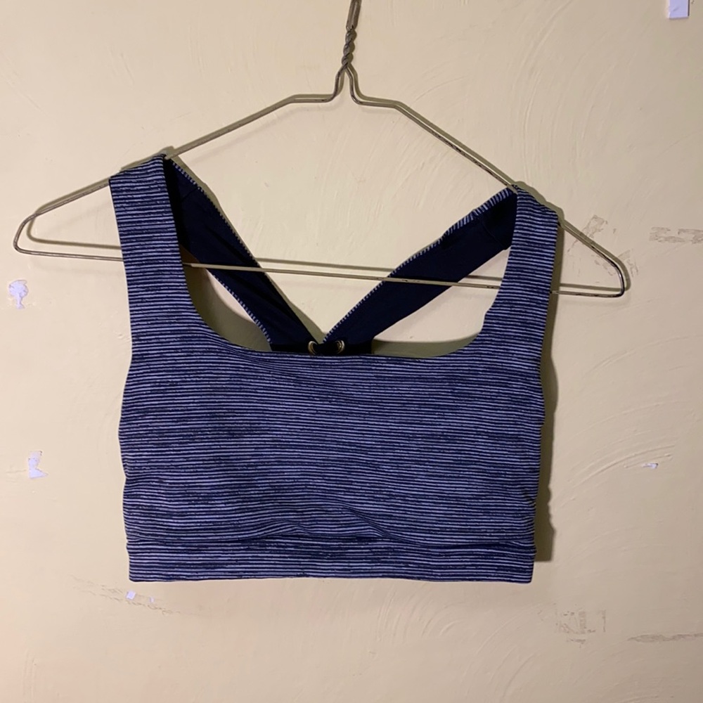 Sports bra